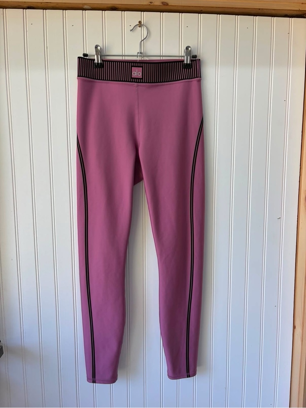 ALO Yoga airlift 7/8 line up sculpted Mauve Pink High-Rise Leggings - Picture 2 of 10